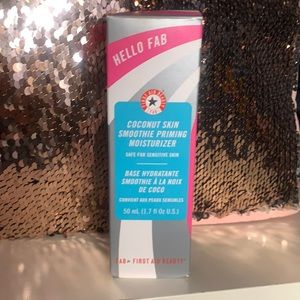 Hello FAB Coconut Smoothie Priming Moisturizer